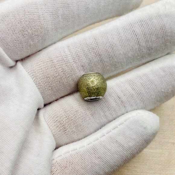 EUC Pandora 796327EN144 Sterling Silver Silvery Enamel Glitter Ball Charm - Picture 3 of 7